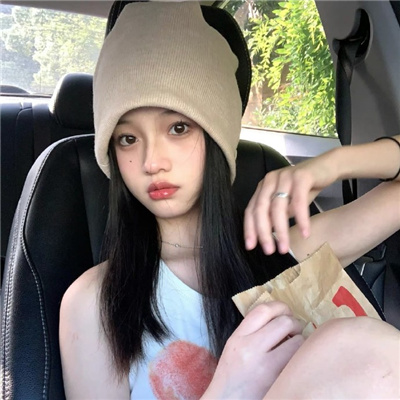 海宁伴游女生丛河灵的资料
